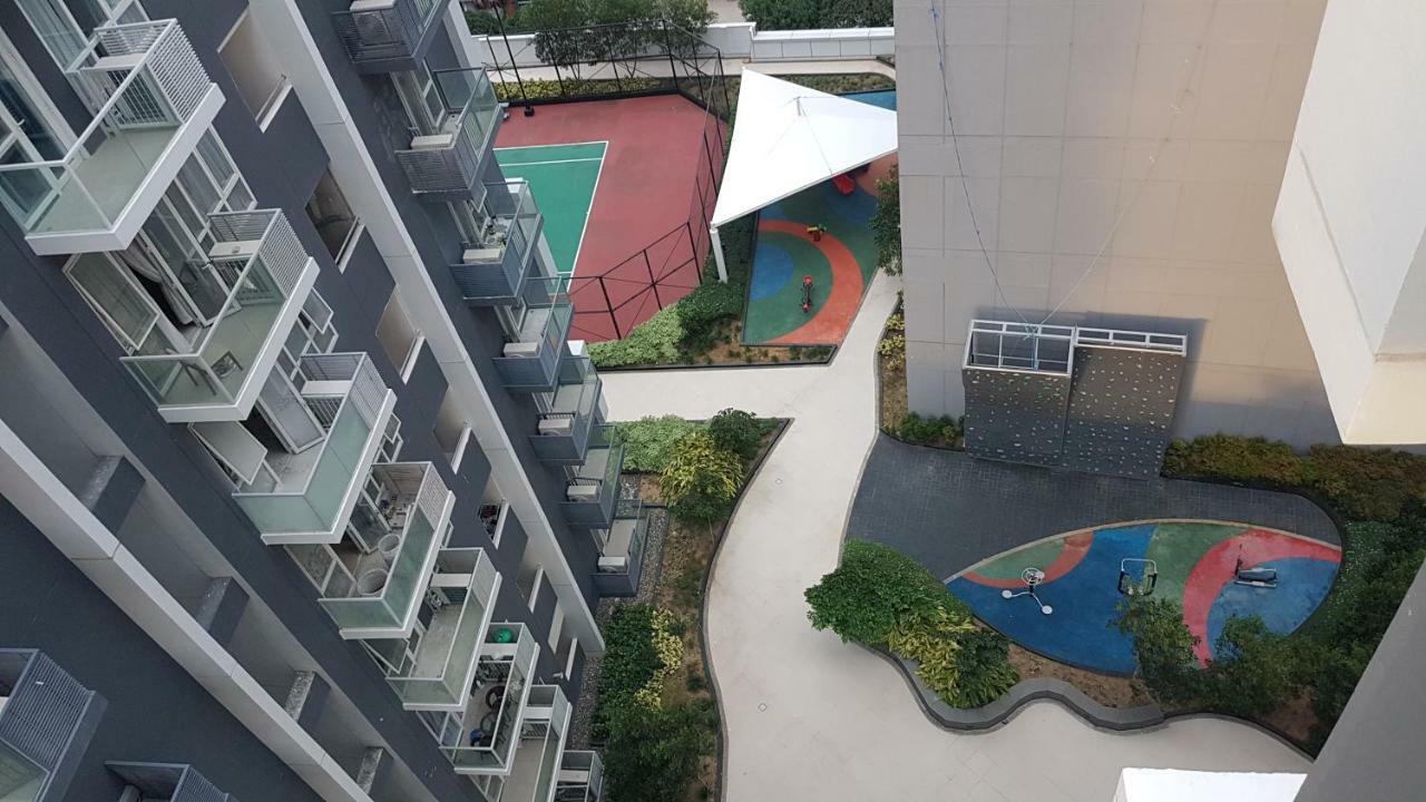 Mactan Newtown Condo With Garden And Ocean View 8Newtown Blvd Lapu-Lapu City Kültér fotó
