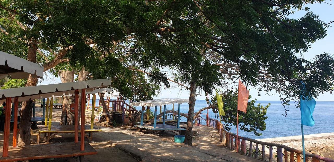 Mactan Newtown Condo With Garden And Ocean View 8Newtown Blvd Lapu-Lapu City Kültér fotó
